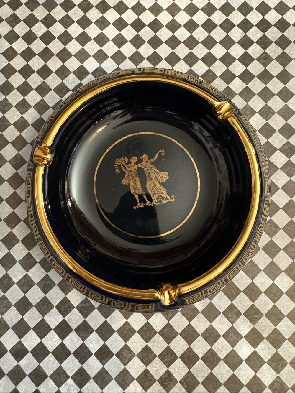 Ashtray made in Greece with 24 K leaf